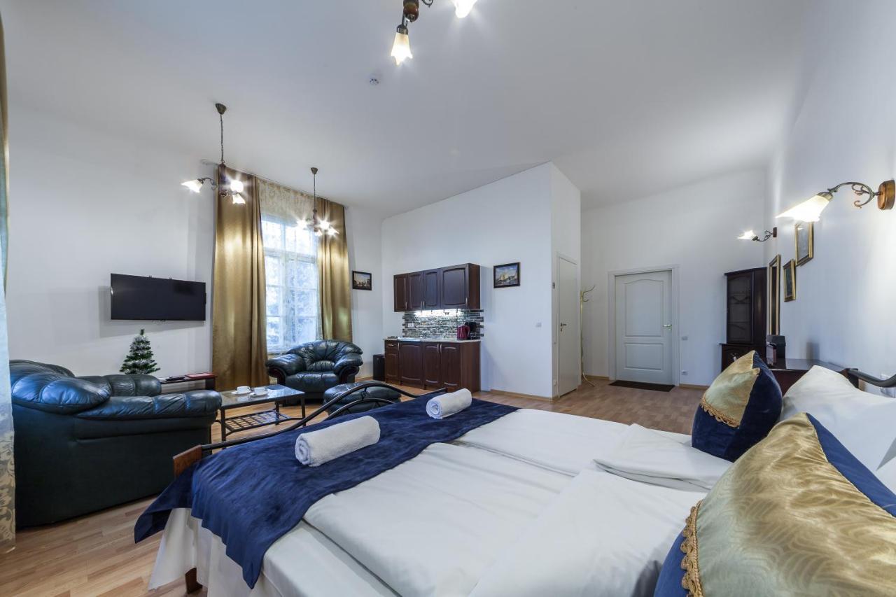 Aquamarine Hotel Таллин Экстерьер фото