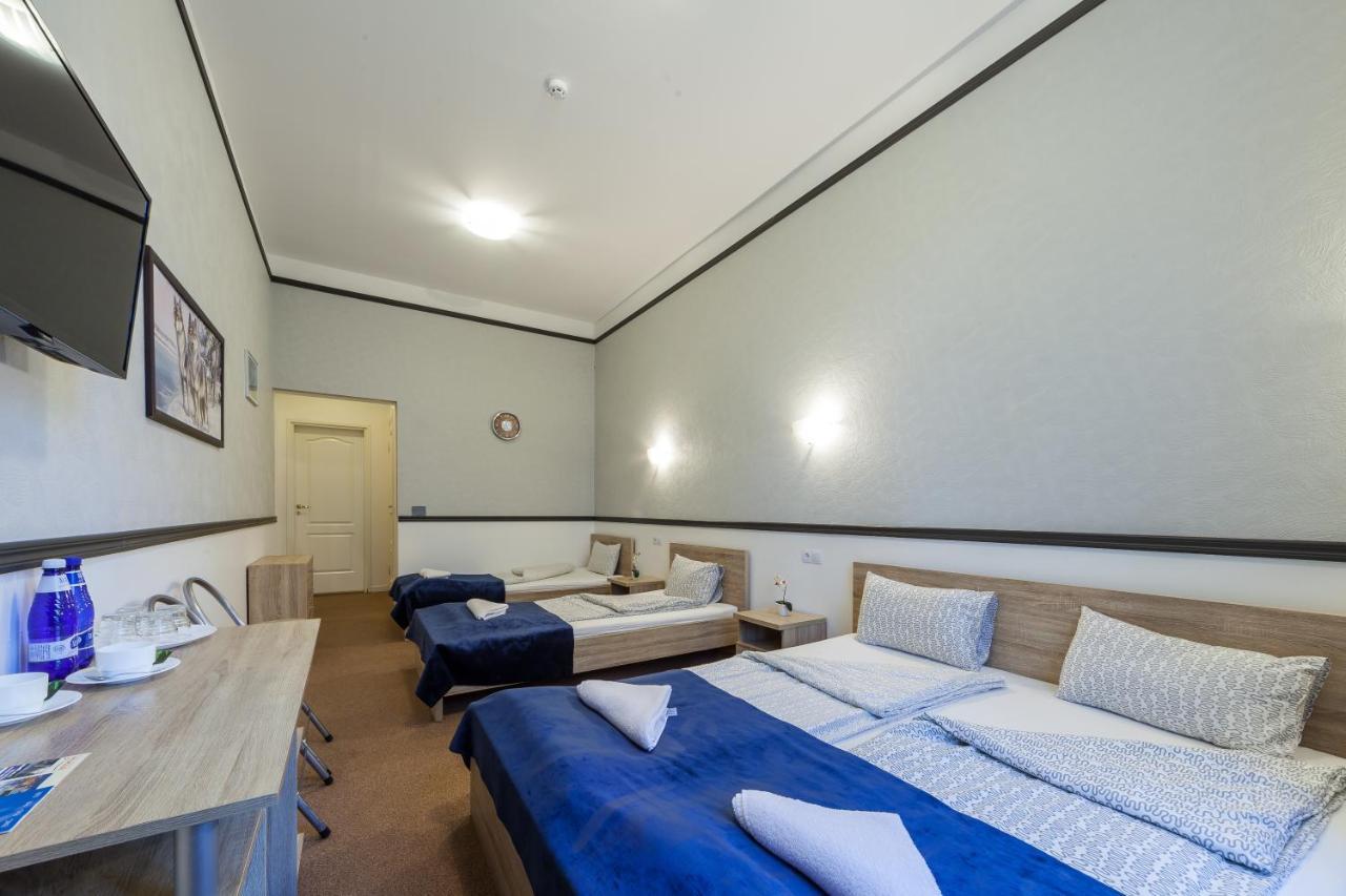 Aquamarine Hotel Таллин Экстерьер фото